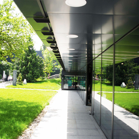 photo-39_280x280_crop_478b24840a