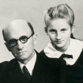 mutafchievi1_280x280_crop_478b24840a