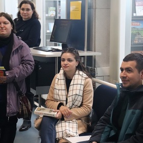 24-04_280x280_crop_478b24840a