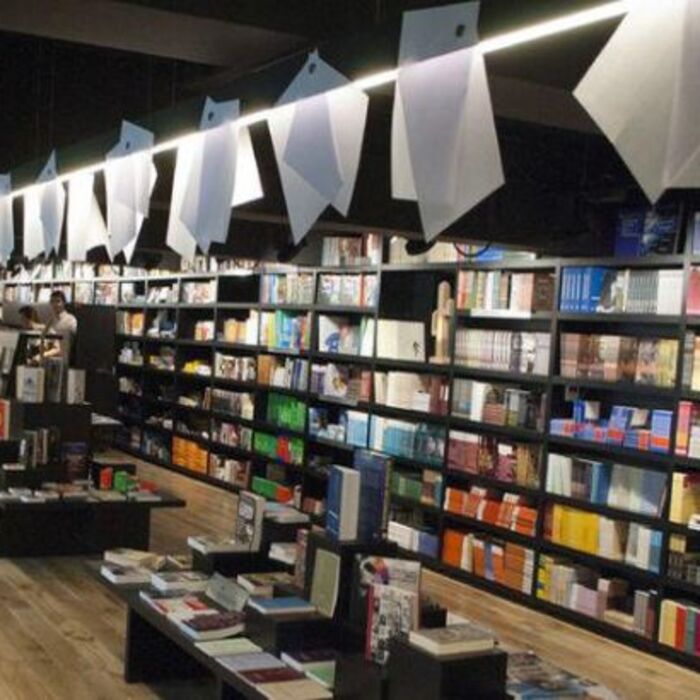 centur-za-knigata-2_700x700_crop_478b24840a