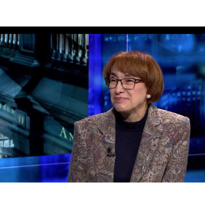 bulgarskata-biblioteka_700x700_crop_478b24840a