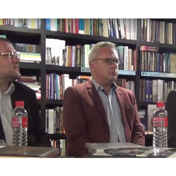 v-nbu-predstaviha_700x700_crop_478b24840a