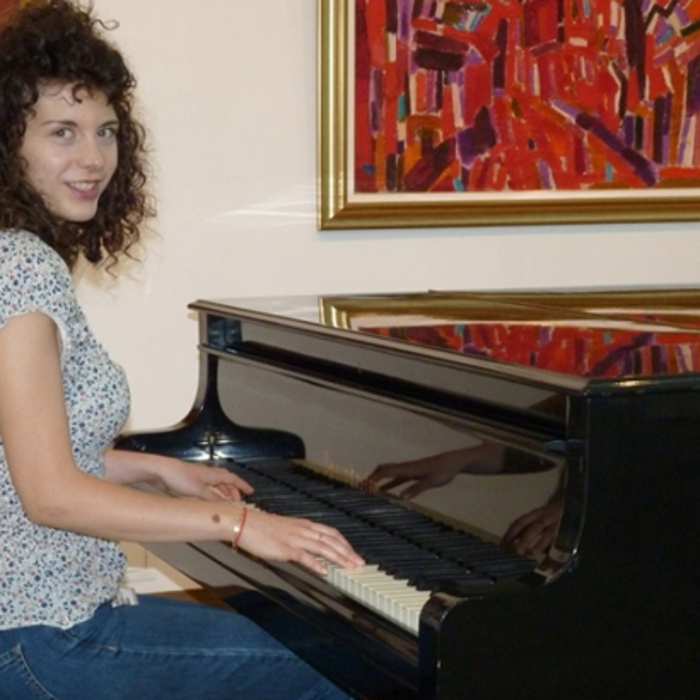 v-sveta_700x700_crop_478b24840a