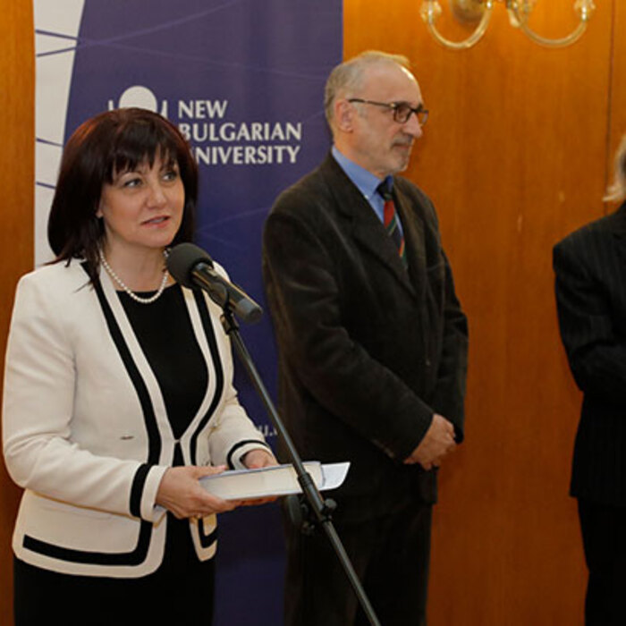 v-narodnoto-sabranie_700x700_crop_478b24840a