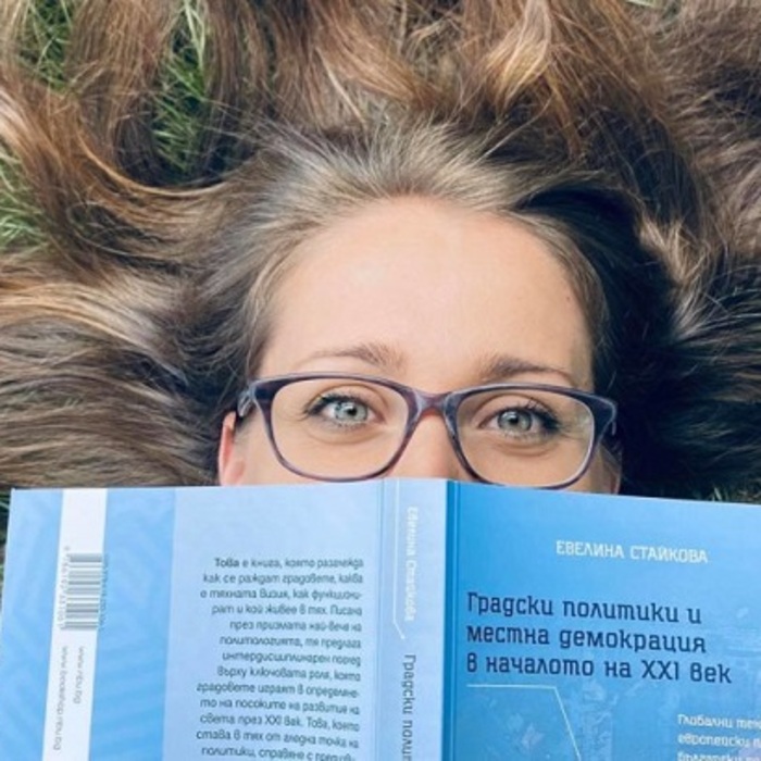 05_700x700_crop_478b24840a