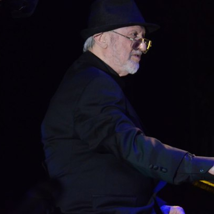 milcho-leviev-boris-shamov_700x700_crop_478b24840a