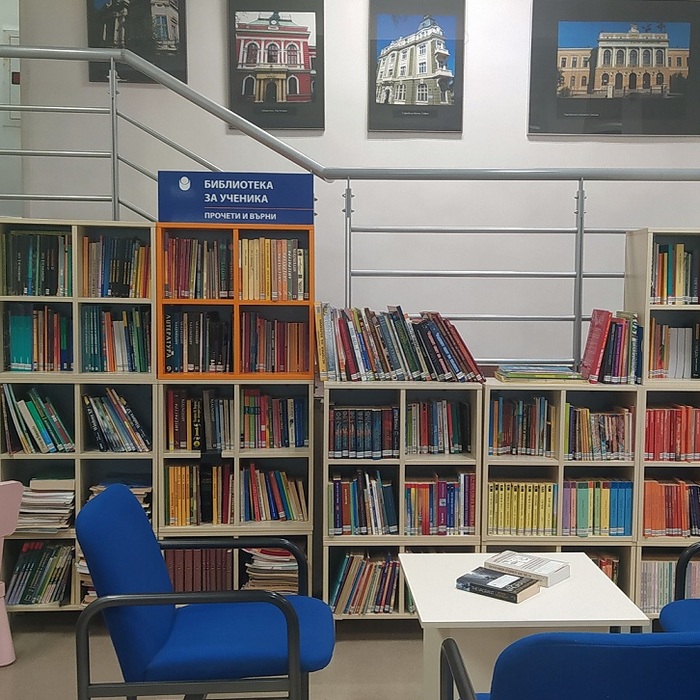 13-05_700x700_crop_478b24840a